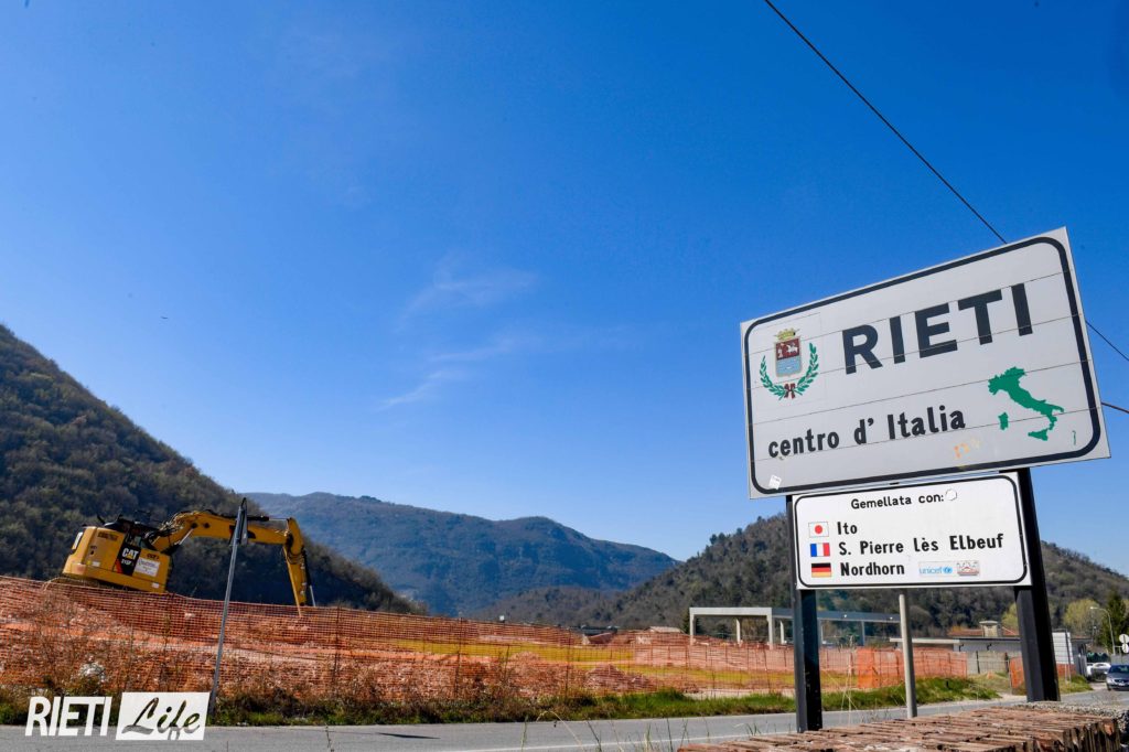 A metà maggio pronti gli svincoli a Villa Reatina e Porta Romana